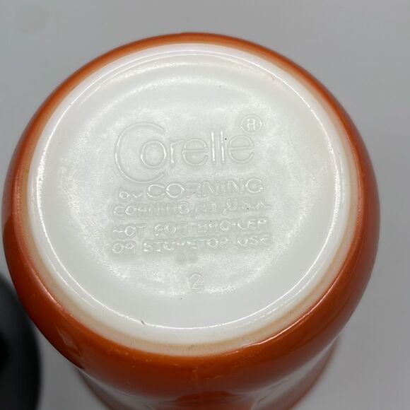 2 Vintage Milk Glass Mugs Corelle Orange & White Mug Pyrex Black & White Mug - Picture 10 of 10